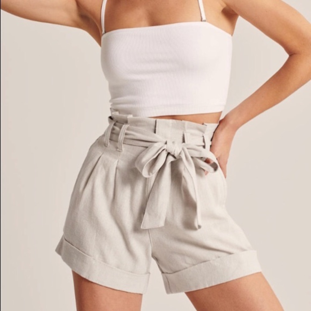 NEW Linen Blend Belted Shorts